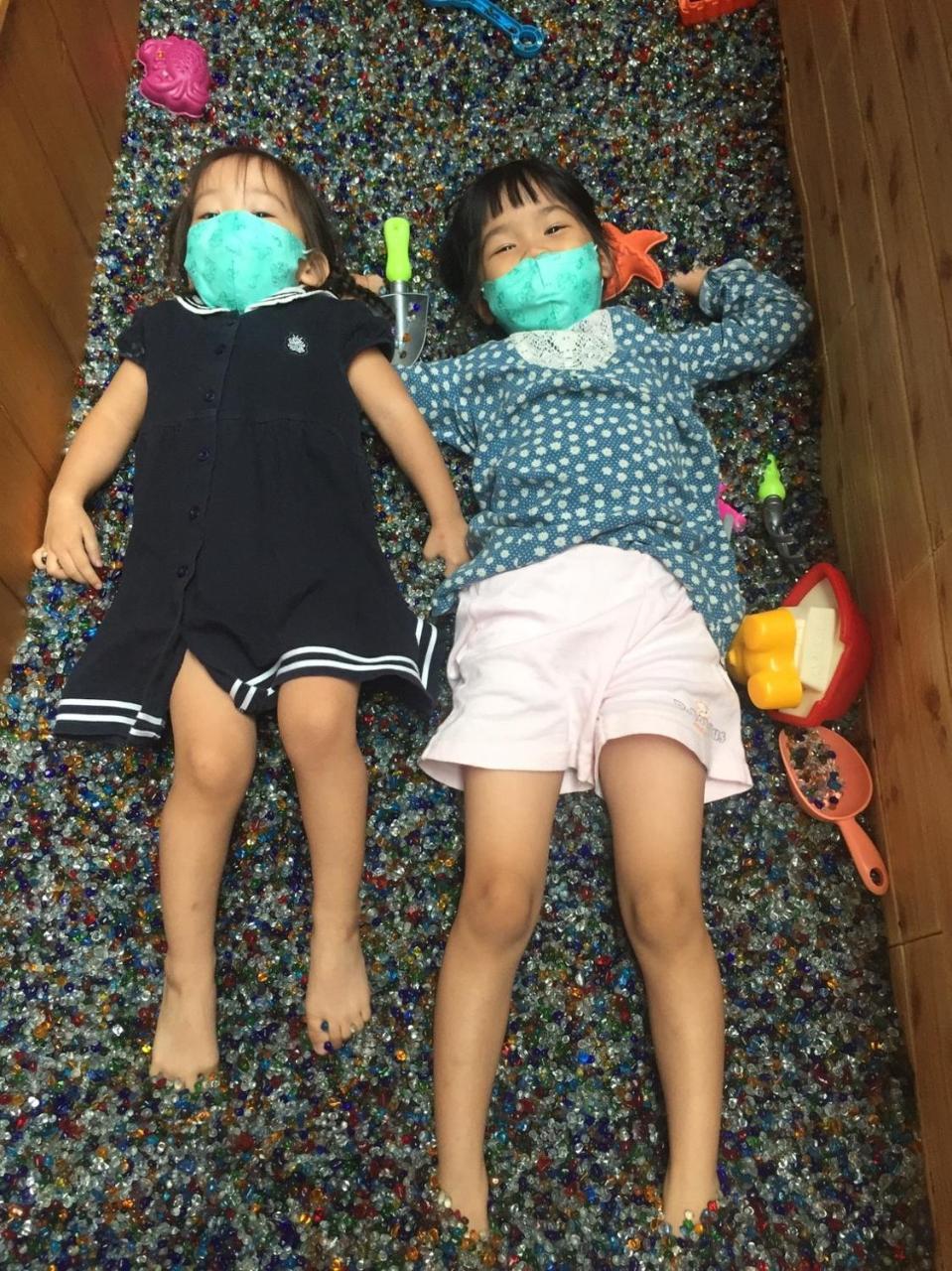 Childlike Innocence Homestay Хуалянь Экстерьер фото